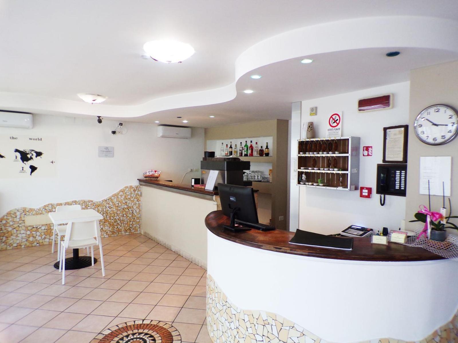 Hotel Frida Ρίμινι Εξωτερικό φωτογραφία
